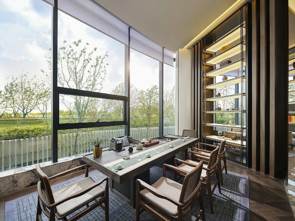 Фото Hualuxe Nanjing Yangtze River, an Ihg Hotel