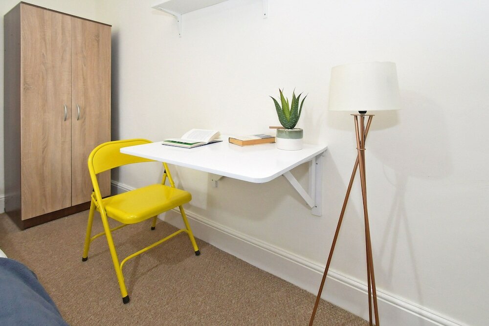 Фото Townhouse @ Earle Street Crewe