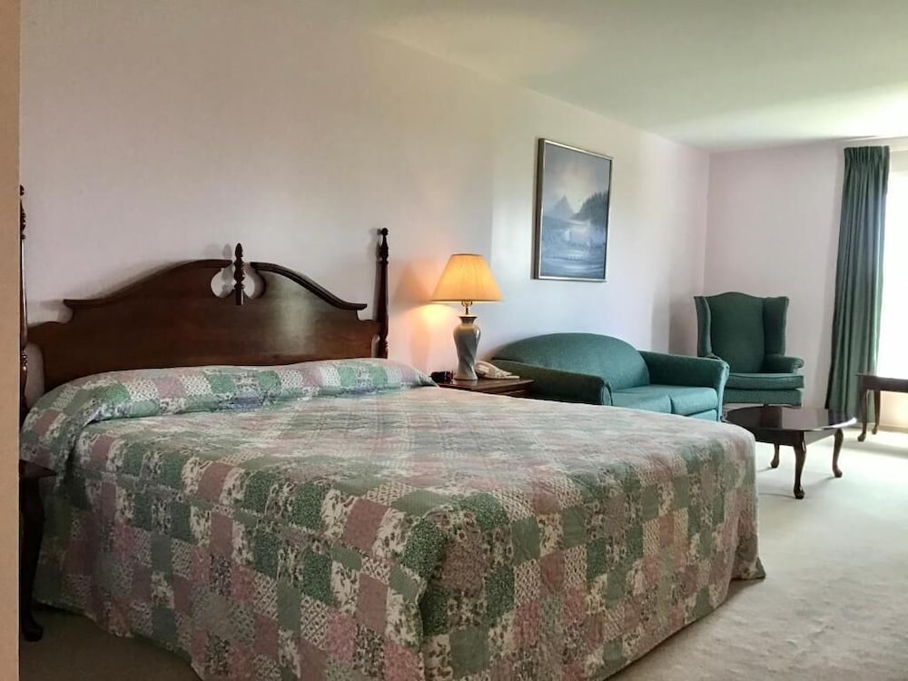 Фото Rollo Bay Inn