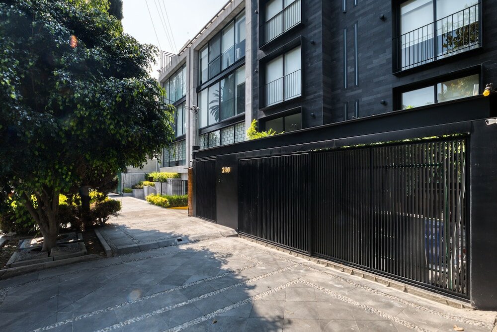 Фото Uliv Poe 240