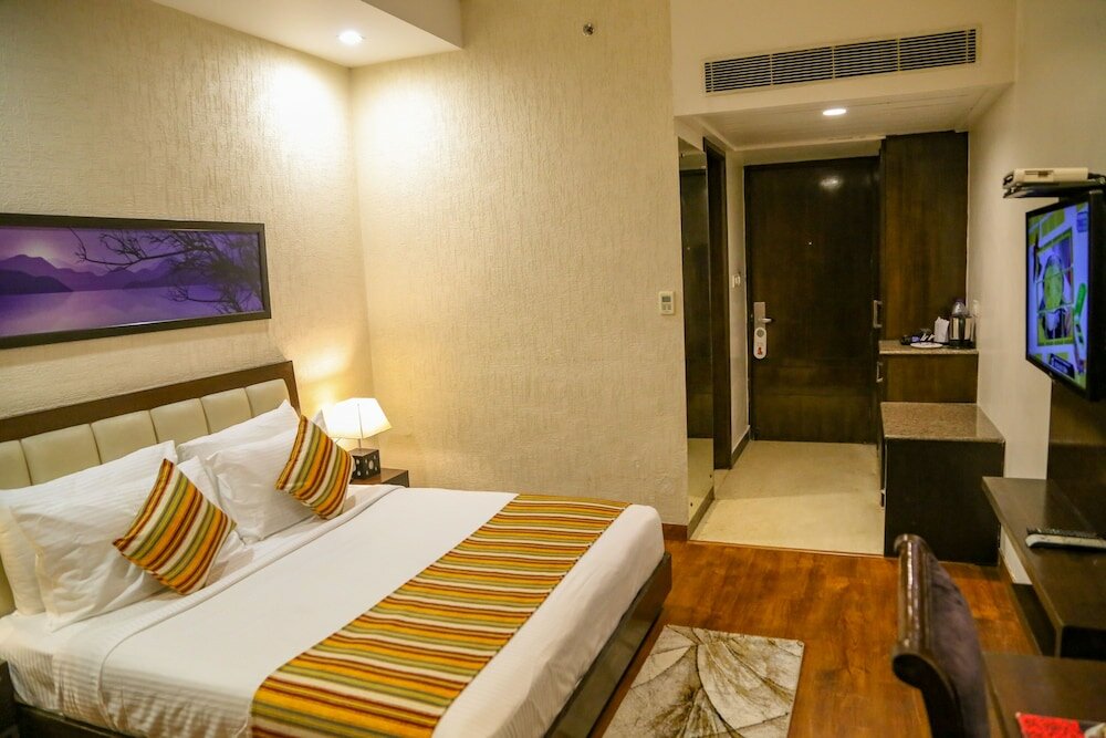 Фото Four Leaf Hotels Amritsar