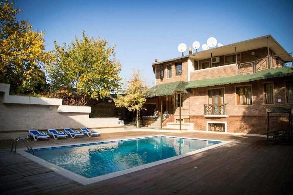 Фото Бомонд гарден