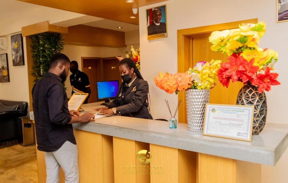 Фото Golden Six Hotel & Restaurant