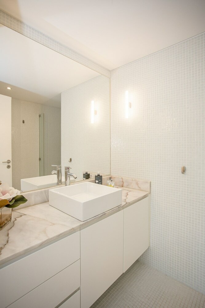 Фото Liiiving in Porto Light Spacious Apartment