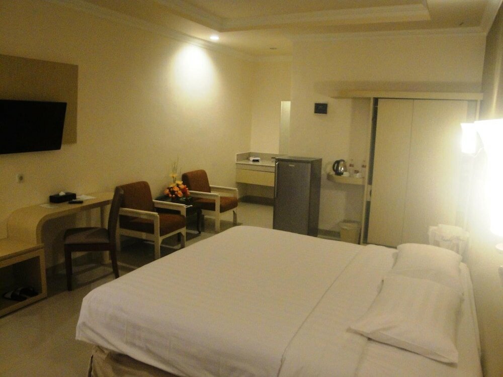 Фото Ramayana Hotel