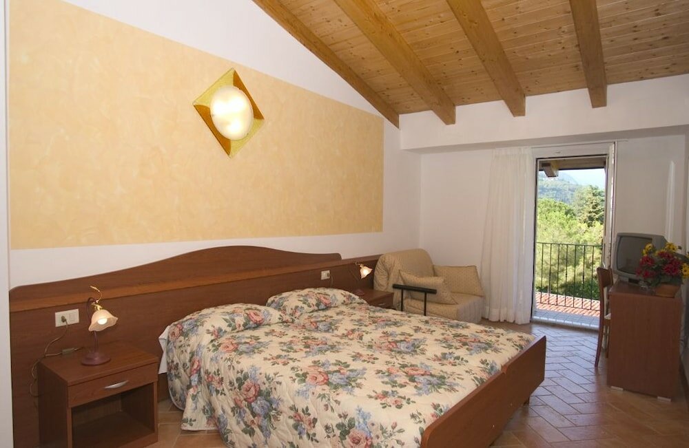 Фото Villaggio Albergo Hotel Antico Monastero