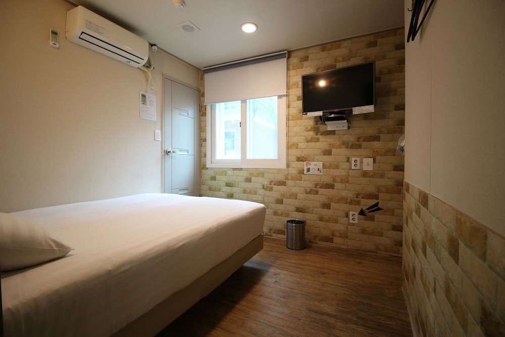 Фото Dongdaemun Hwashin Hostel