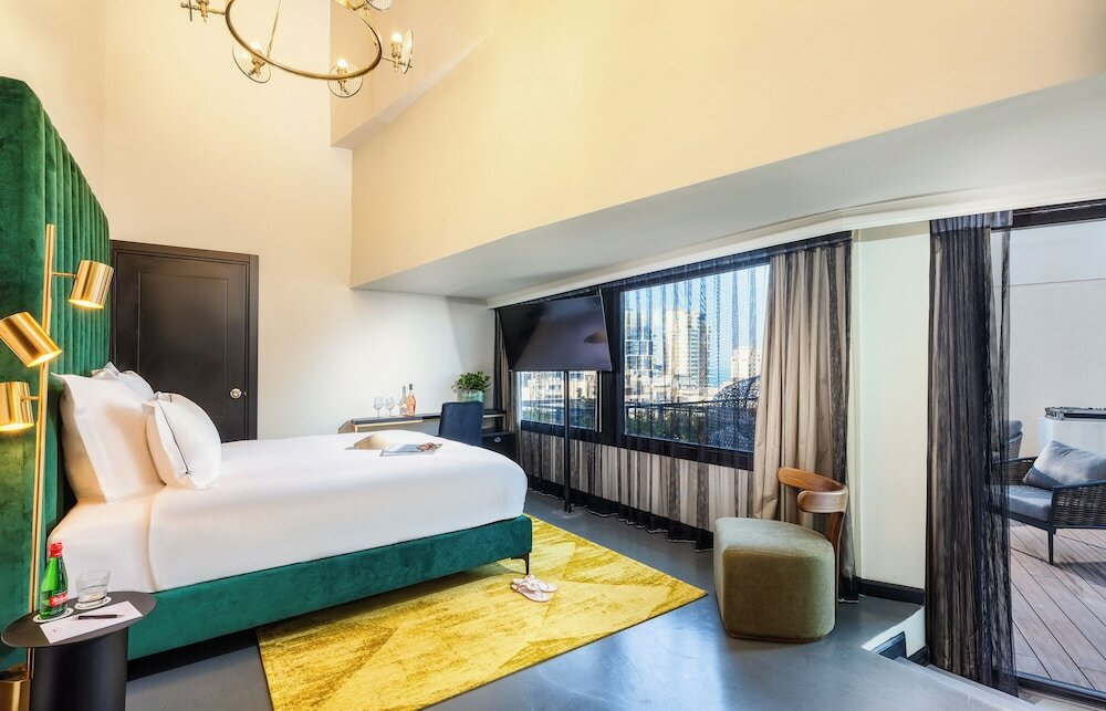 Фото Lighthouse by Brown Hotels