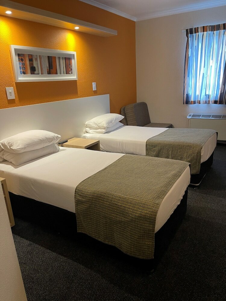 Фото Road Lodge Germiston Lake