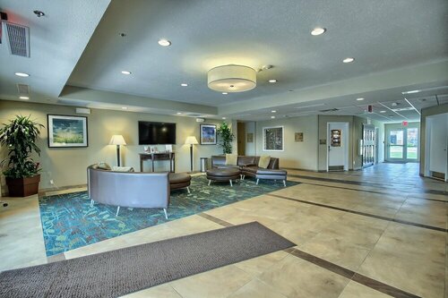 Гостиница Candlewood Suites Columbus - Grove City, an Ihg Hotel