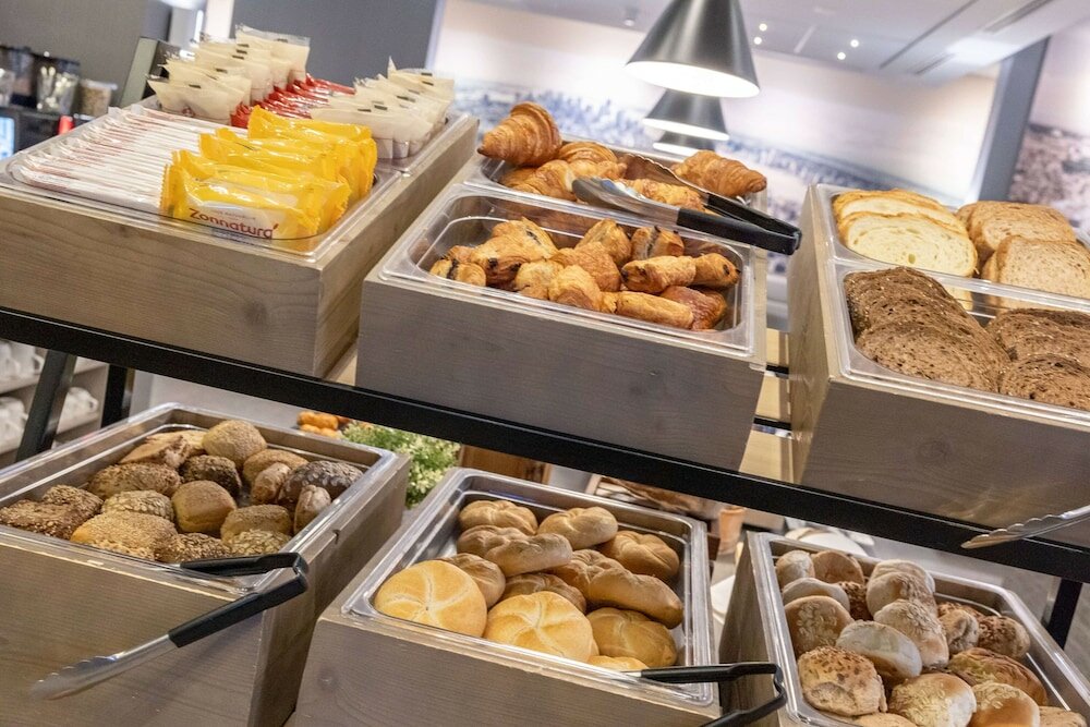 Фото Ramada by Wyndham The Hague Scheveningen