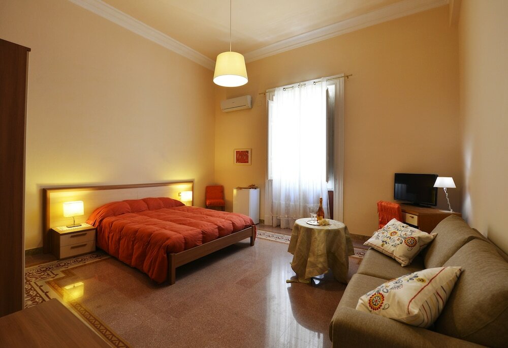 Фото 174 VIA Roma