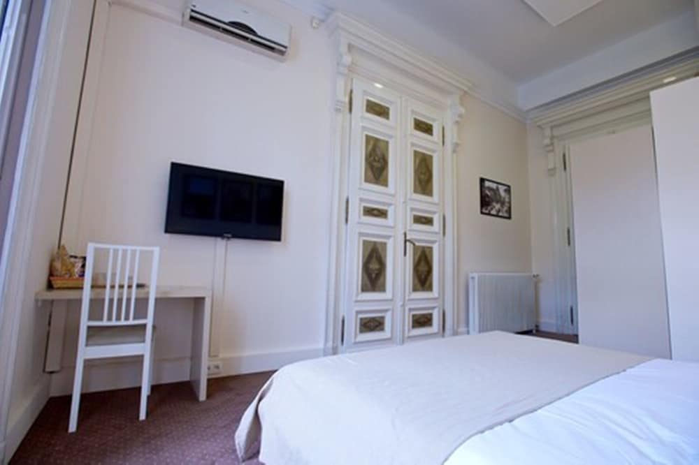 Фото Andrássy Thai Hotel