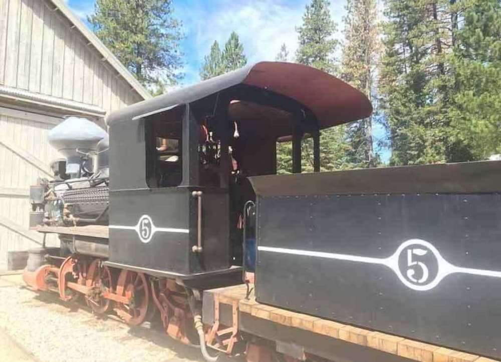 Фото Northern Queen Inn