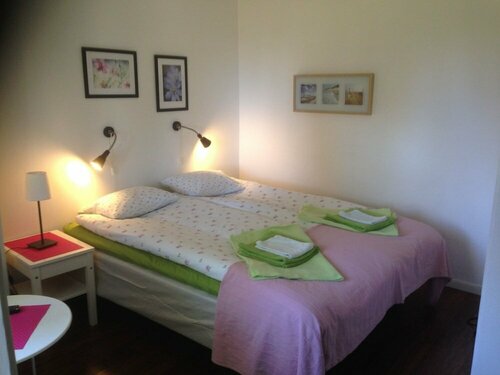 Гостиница Edith & Julia Bed and Breakfast