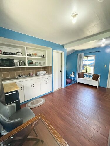 Гостиница Cozy 2-bedroom House in Ngermid, Koror