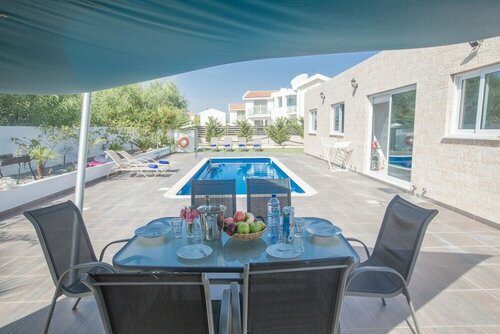 Гостиница Protaras Holiday Villa Gd44 в Протарасе