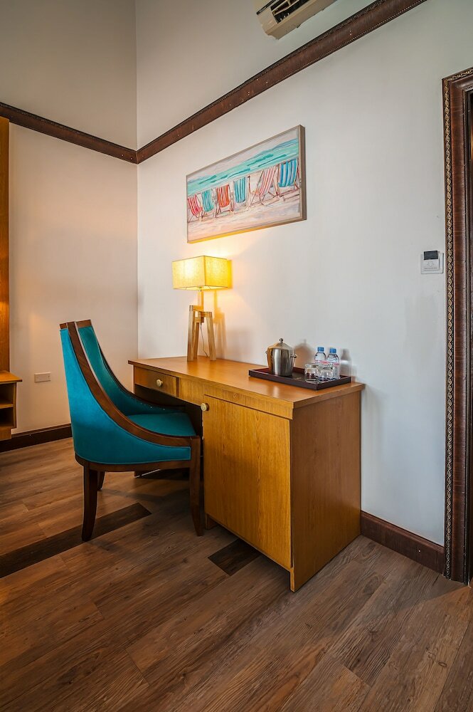 Фото Sago Palm Hotel