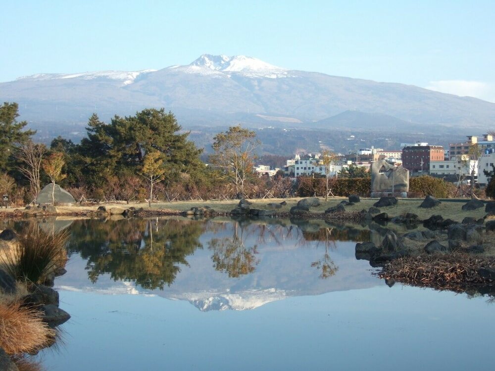 Фото Hotel The Grang Seogwipo