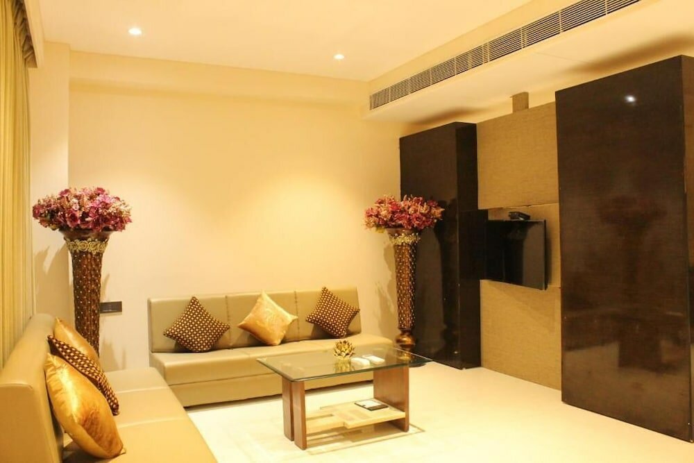 Фото The Kings Square