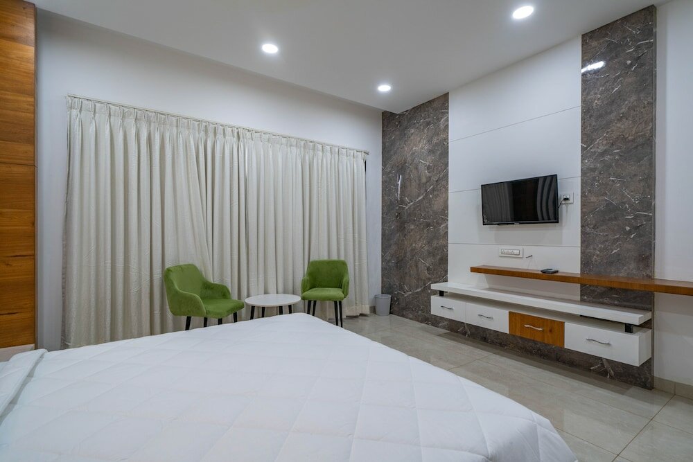 Фото Hylife Hotel and Convention