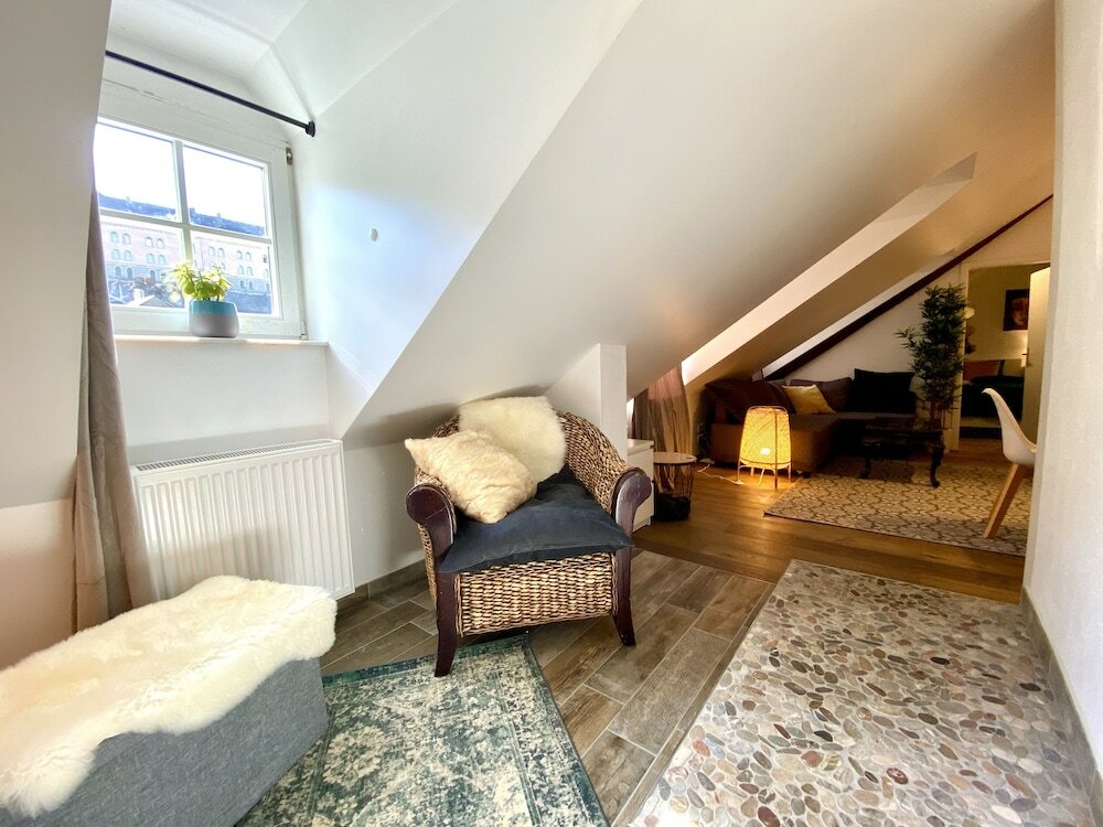 Фото Beautiful 1br Apt w View Historic Town