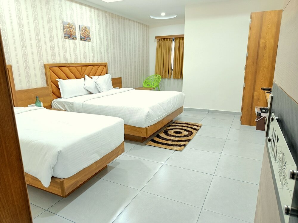 Фото Hotel Lotus