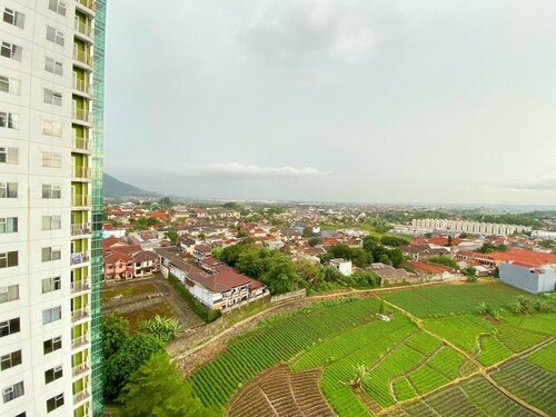 Гостиница Cozy Studio Apartment Easton Park Residence Jatinangor