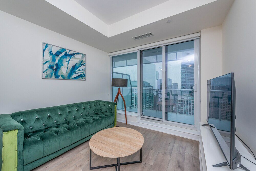 Фото PlanURstay - Harbour Front Toronto