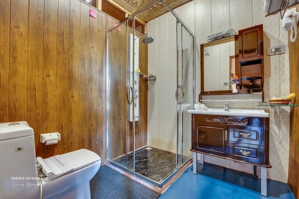 Фото Prince of Kashmir Luxury Houseboat