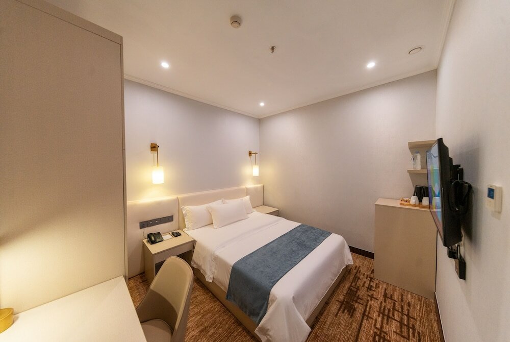 Фото Legend Hotel and Resort