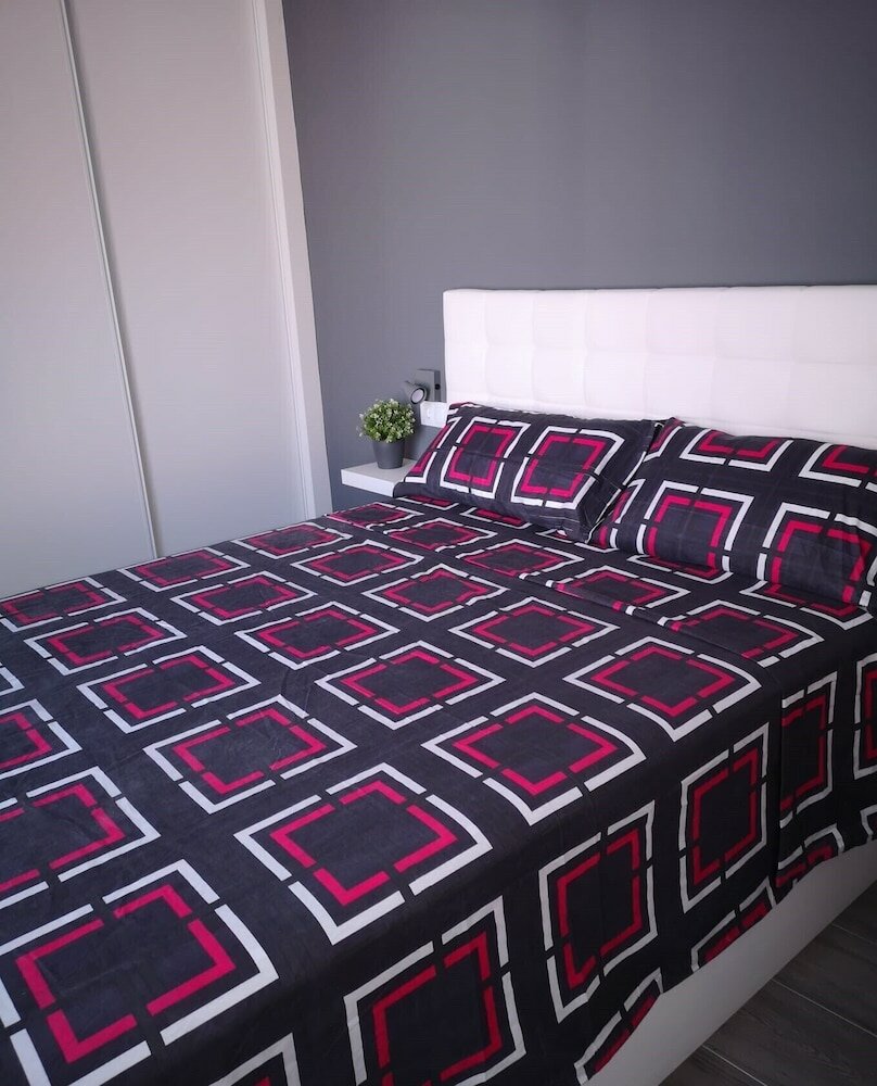 Фото Bnbook Medea Apartments