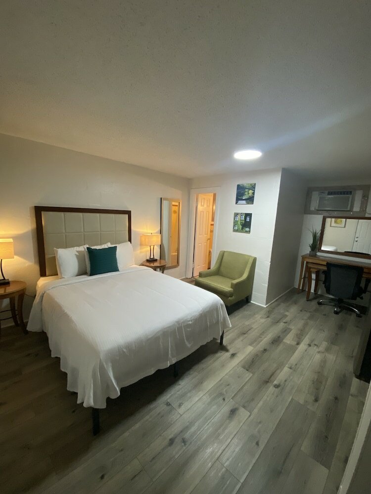 Фото American Inn