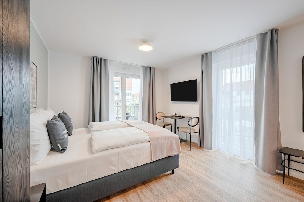 Фото Limehome Metzingen Wilhelmstr