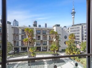 Гостиница Beautiful Studio In The Viaduct With Free Carpark! в Окленде