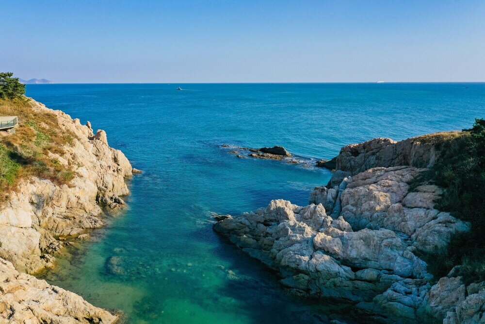 Фото Dalian Sishi Jingyu Beach Resort Hotel