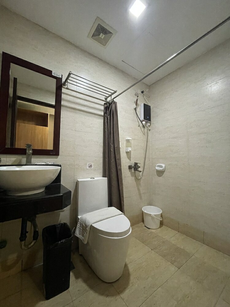 Фото Cebu Capitol Central Hotel & Suites powered by Cocotel