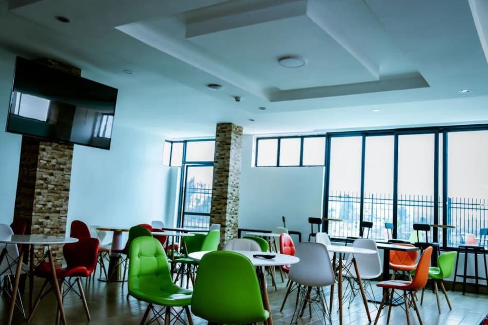 Фото Centric Hotel