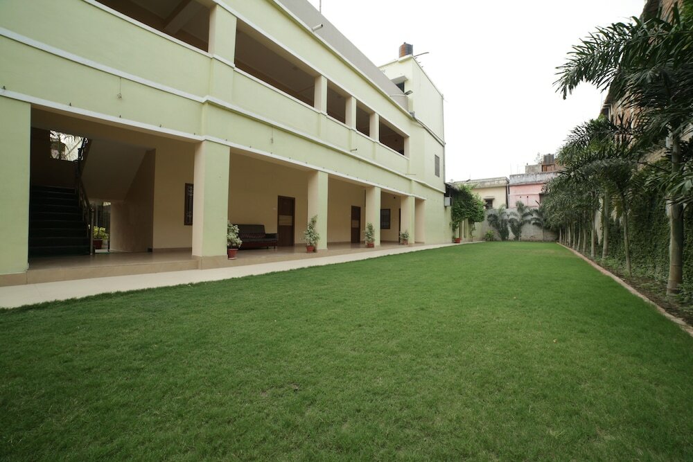 Фото Hotel Satkar