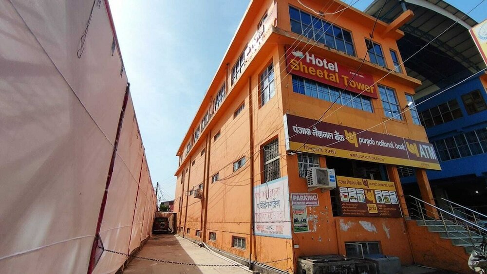 Фото отеля 1