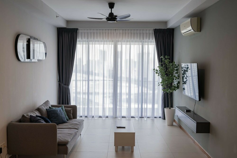 Фото The Landmark by The Only Bnb