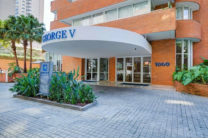 Гостиница Roomo Etoile GeorgeV Jardins в Сан-Паулу