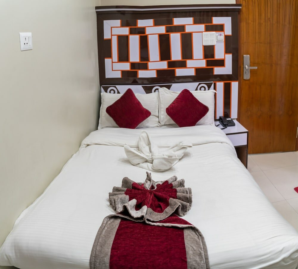 Фото Hotel Janmabhumi