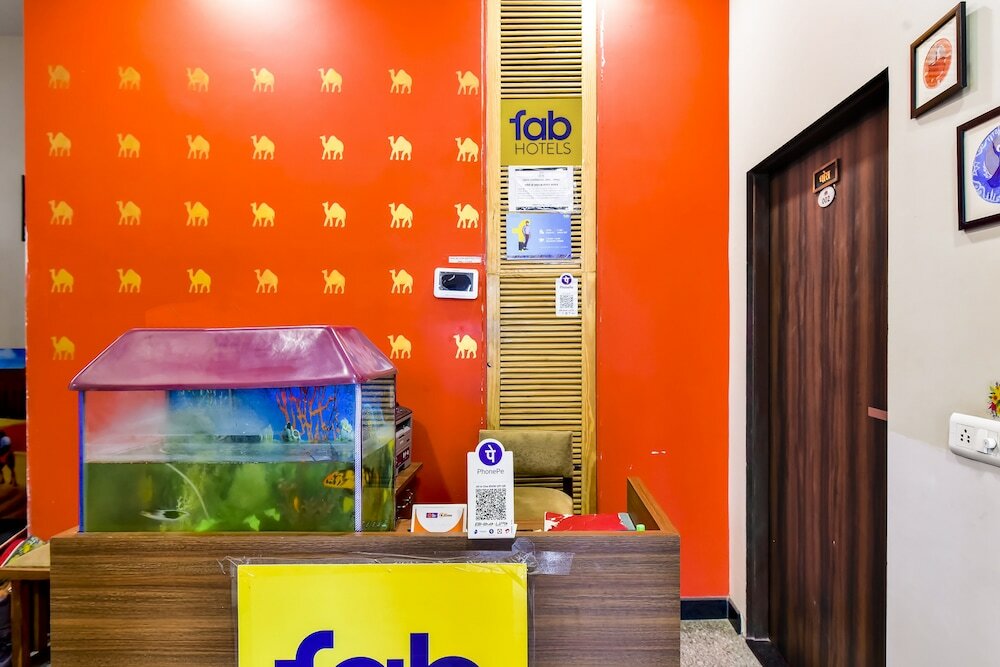 Фото Fabhotel The Castle Homestay