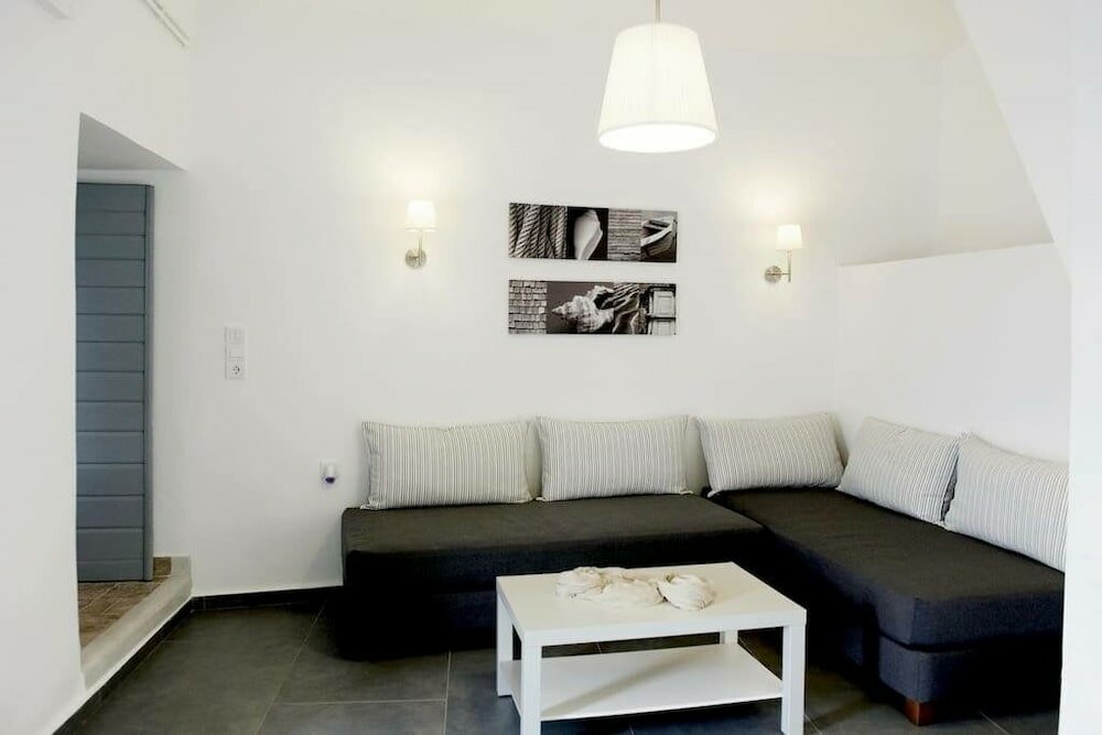 Фото Sunset Plaka