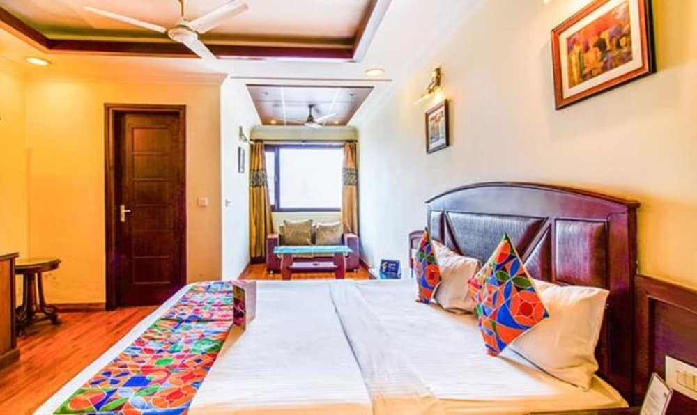 Фото отеля 2