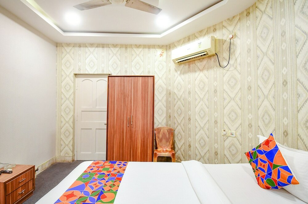 Фото Fabhotel Saltlake Regency