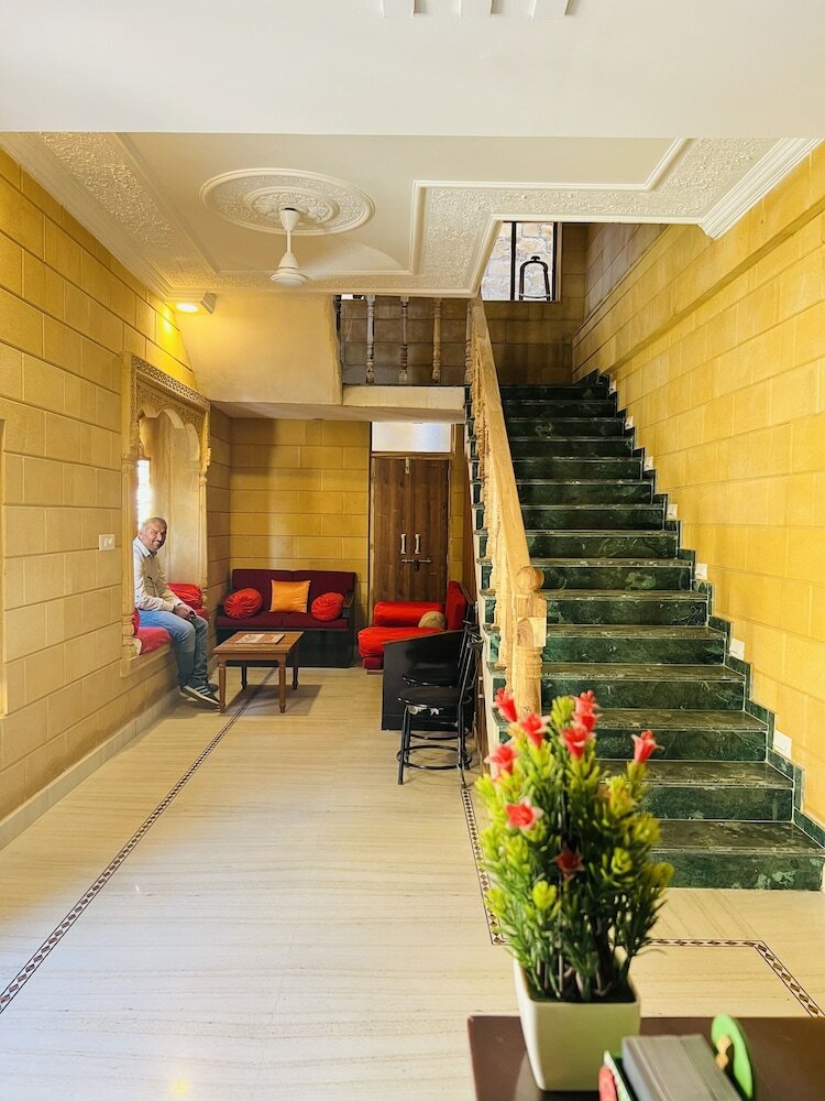 Фото Hotel Garh Villa