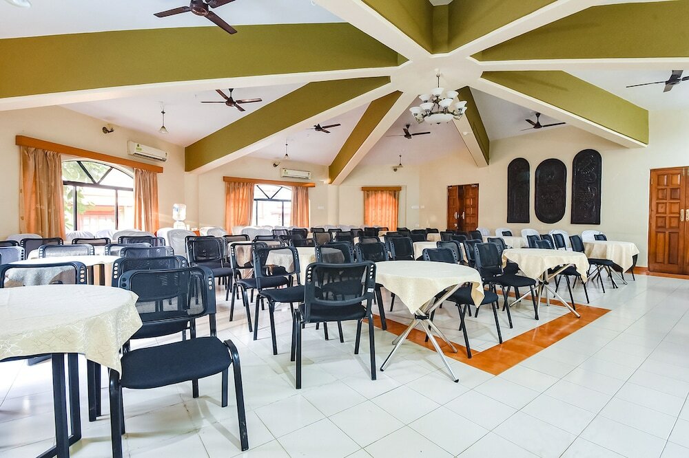 Фото FabHotel Prime Toro Highland Beach Resort With Pool, Candolim