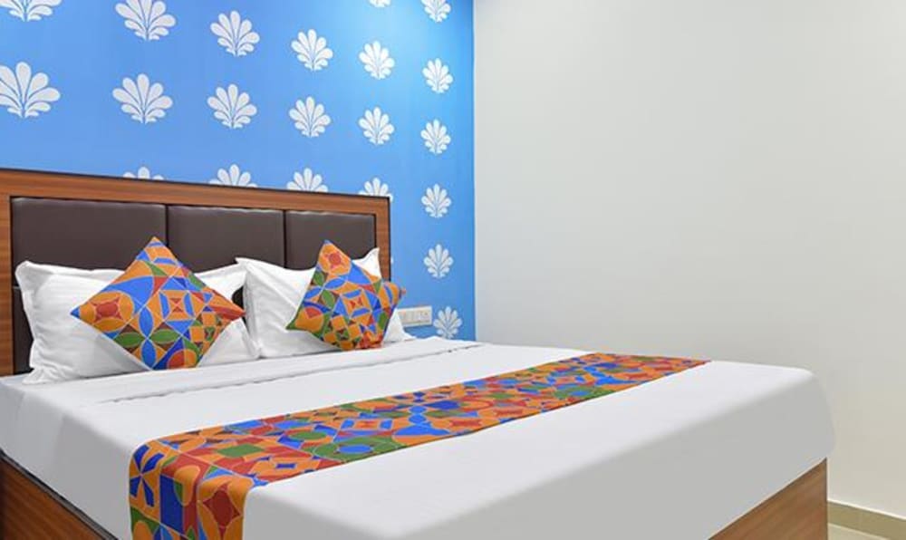 Фото Fabhotel Green Park